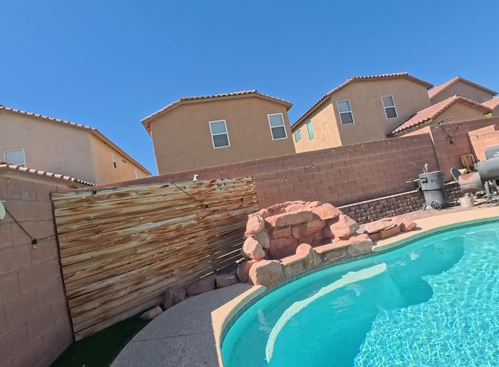 Clean Las Vegas yard after a Poop Scoop Dude visit