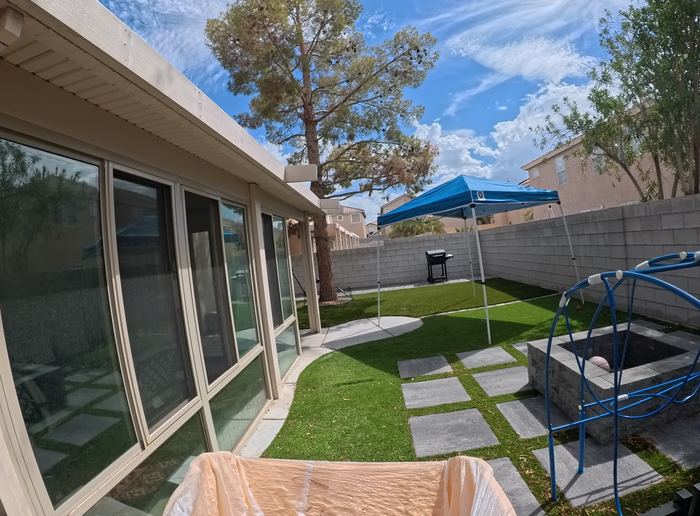 Clean Las Vegas yard after a Poop Scoop Dude visit